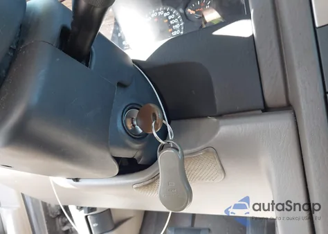 2003 Jeep Grand Cherokee Laredo from USA, damaged, VIN 1J4GX48S43C569504